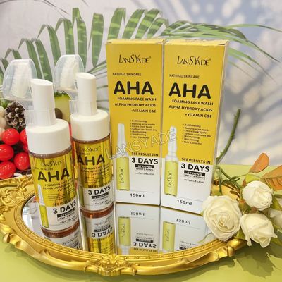 AHA 3-Day Foaming Face Wash